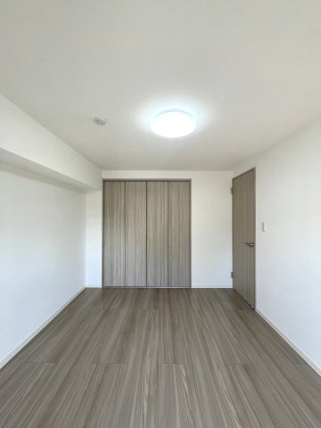 福岡市西区十郎川団地の中古マンションの洋室