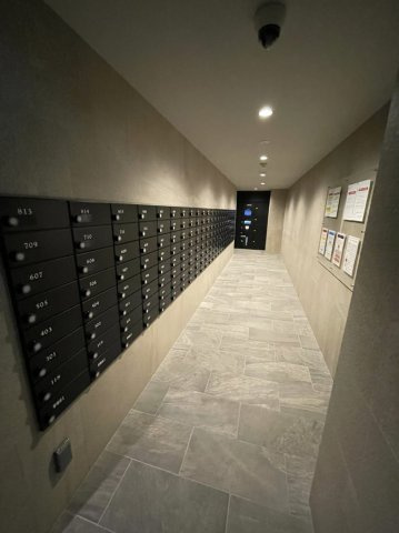 福岡市南区塩原４丁目の賃貸マンションの駐車場