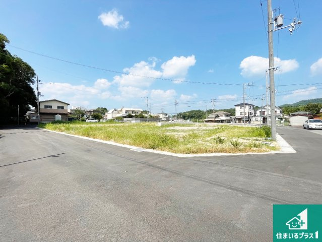 三田市加茂　売土地の前面道路含む現地写真|周辺は落ち着いた街並みの住宅地！子育てがしやすい住環境です！