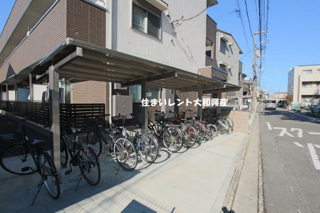 グリーンフォレストT
