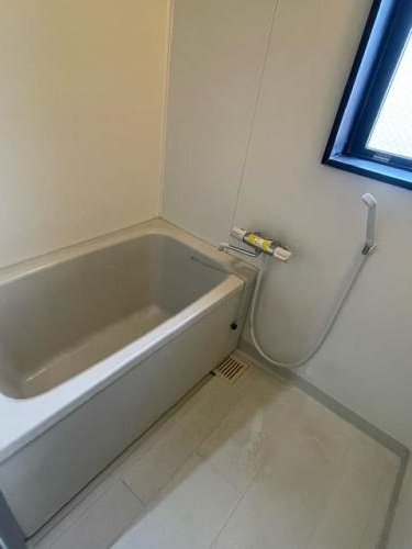 パインクレスト95の浴室