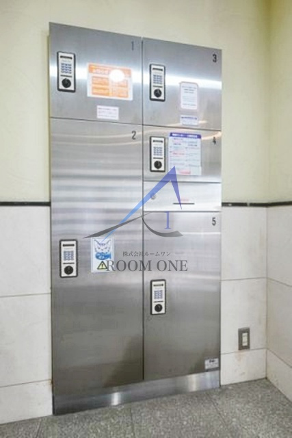 サンテミリオン千鳥町のその他共用部分|宅配ボックスです。