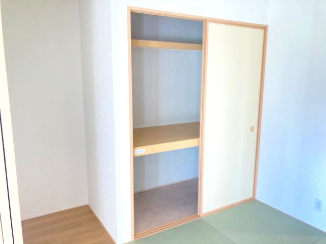 クレイドルガーデン前橋市富士見町時沢第11　2号棟（平屋）の収納|【イメージ画像】畳コーナーにも収納があります♪