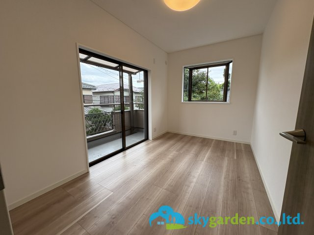 藤沢市大鋸　中古戸建の洋室|コンパクトで使いやすい洋室です