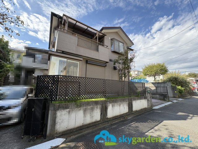藤沢市大鋸　中古戸建の前面道路含む現地写真|前面道路含む現地写真です