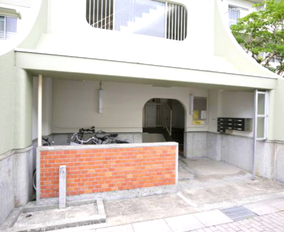 【エントランス】 | 光明台33号棟