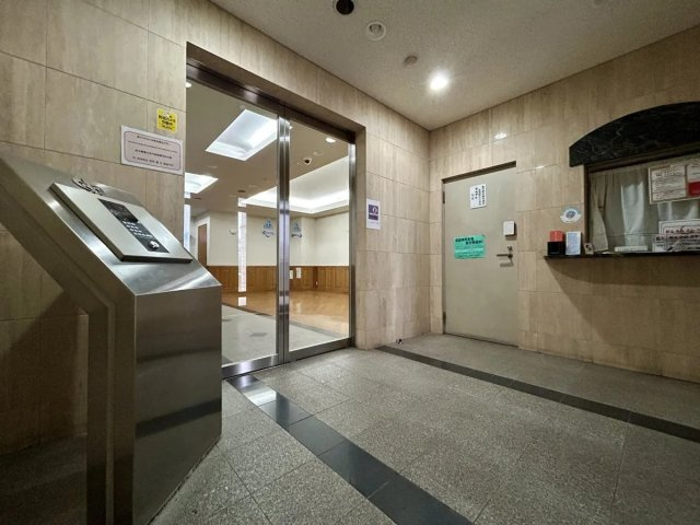 カテリーナ池袋西プラザタワーのエントランス|カテリーナ池袋西プラザタワー：オートロック＆宅配ボックス付きマンションです！