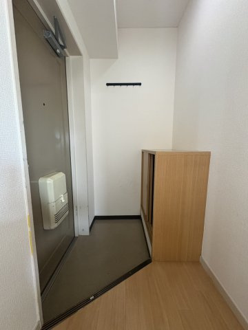 【玄関】
