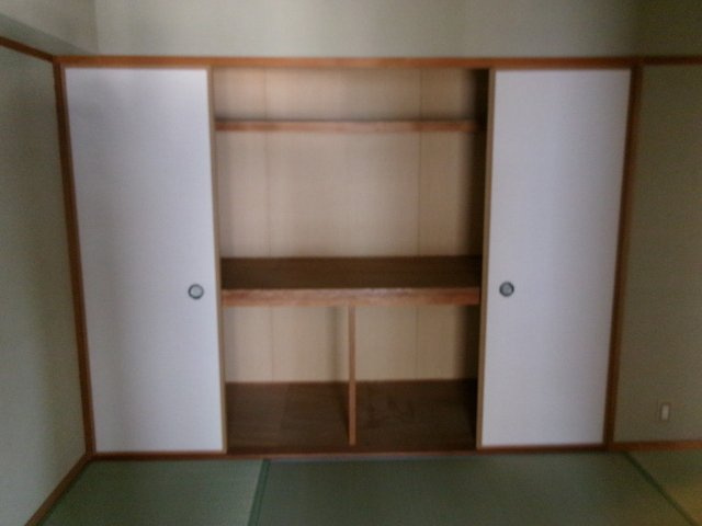 ラルス西明石の和室