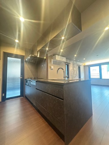 S-RESIDENCE平尾WESTのキッチン
