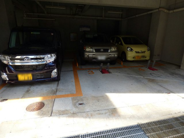 【駐車場】エルパラッツォ塚本