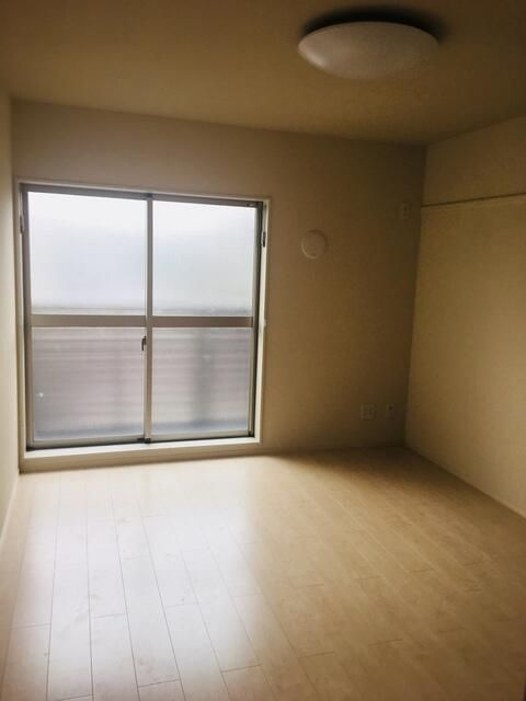 ｍｏａｎｉ　ｈｉｌｌｓの居間・リビング