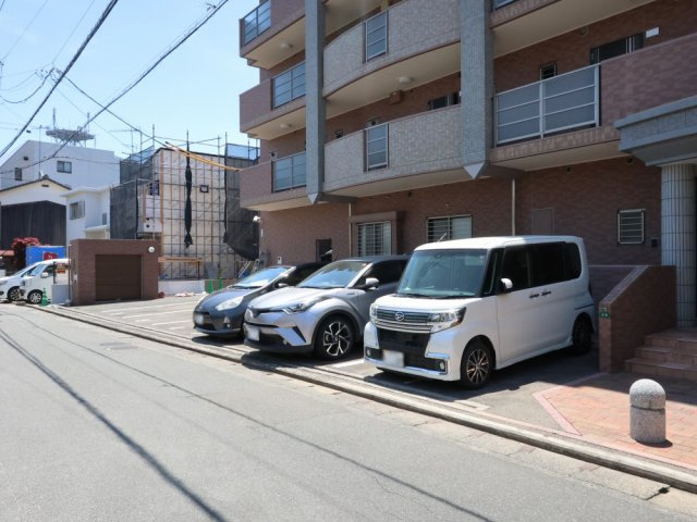 ハイムＫ.Ｉ二日市駅前の駐車場|別号数タイプ