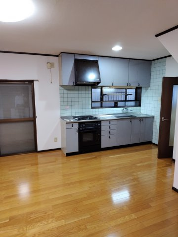 ６７２７１　岐阜市守口町６丁目中古戸建てのキッチン