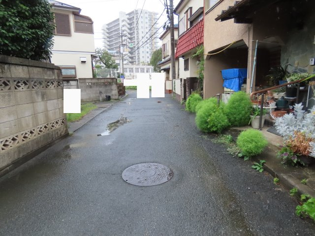 坂戸市日の出町売地の前面道路含む現地写真