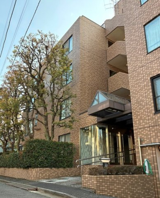 【外観】 | ホームズ杉並阿佐ヶ谷 | 鉄筋コンクリート造のがっちりとした建物。