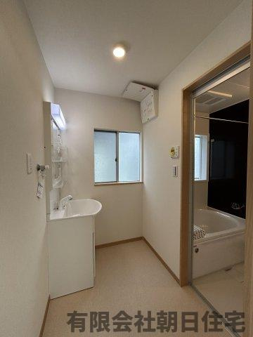 【脱衣所】 | 西川津町中古戸建 | 脱衣場です