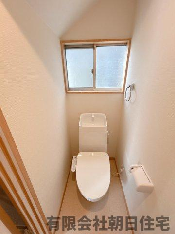 【トイレ】 | 西川津町中古戸建 | シンプルで使いやすいトイレです