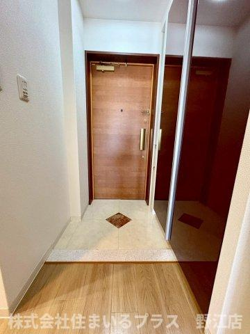 コンソラーレ東野田の玄関