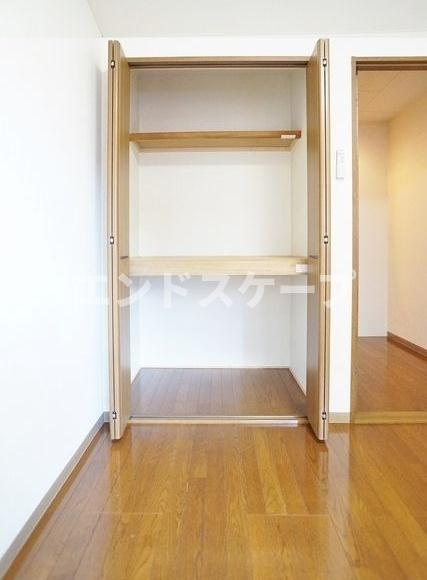 レヂデンスカタヤマ東町ビルの収納|高崎、前橋のお部屋探しはエンドスケープまで！お客様の理想お聞かせ下さい♪