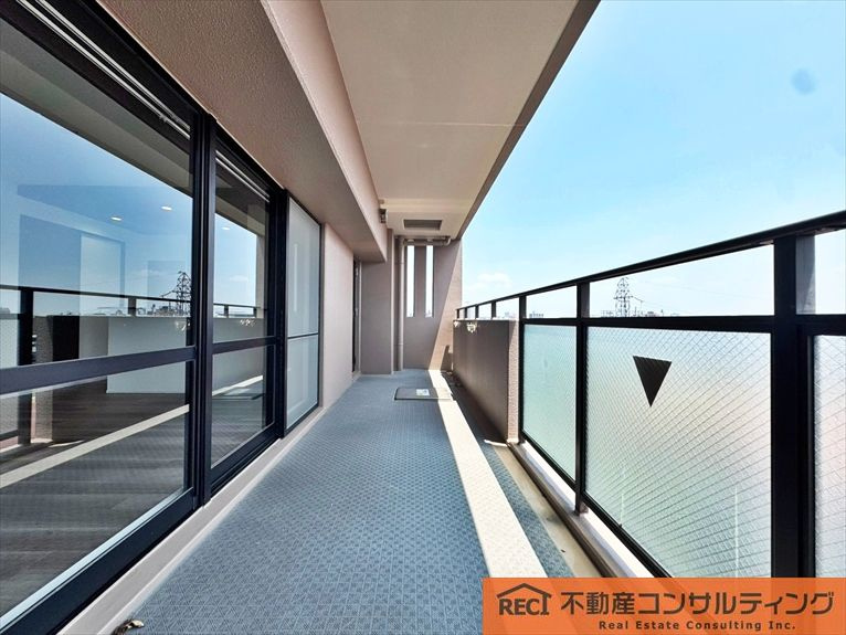 コート甲子園南　4番館のバルコニー