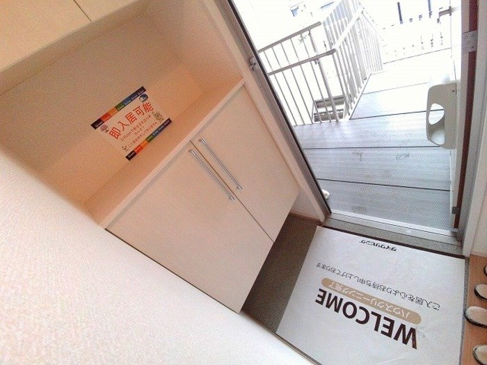ポラリス　A棟の玄関