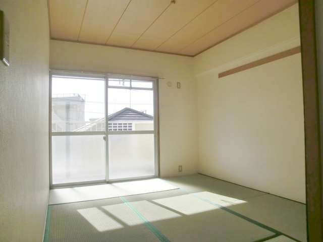 エスポワール篠崎３の和室|落ち着いた和室です。
