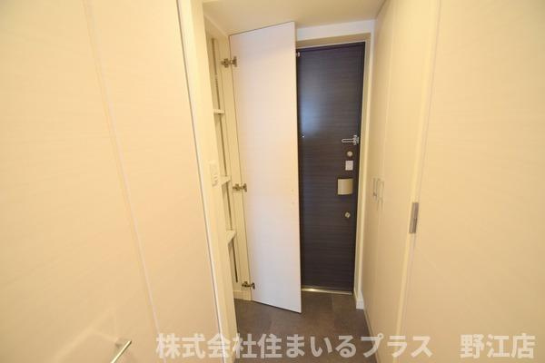 ファステート蒲生公園アペルザの玄関