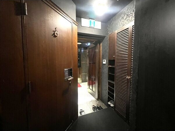 北新地HAT BOY BLD.の内装