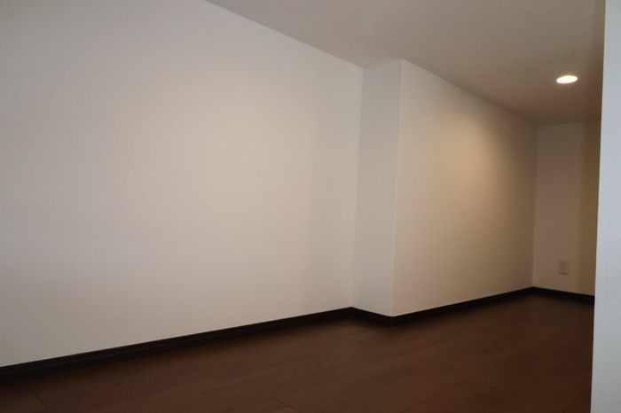 MODERN PALAZZO須屋　Balm