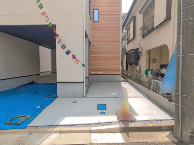 ふじみ野市上福岡３丁目の新築一戸建の駐車場