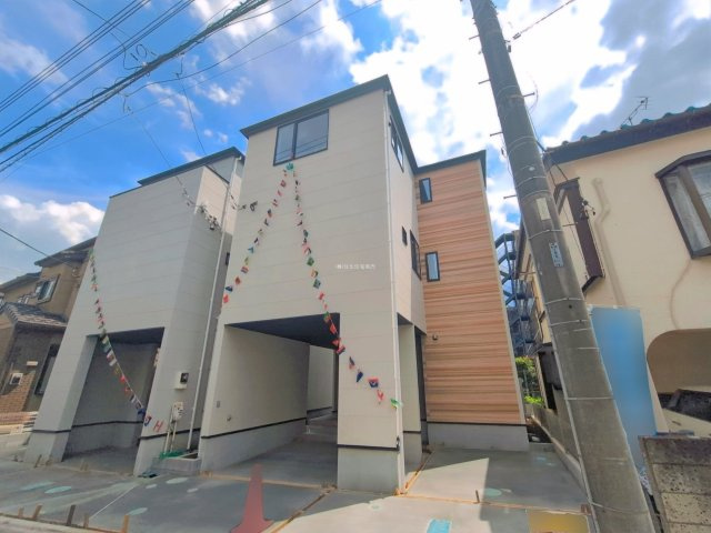 ふじみ野市上福岡３丁目の新築一戸建の外観|スーパー、コンビニが徒歩圏内で生活に便利♪