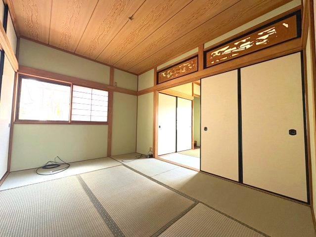 青葉丘戸建の和室
