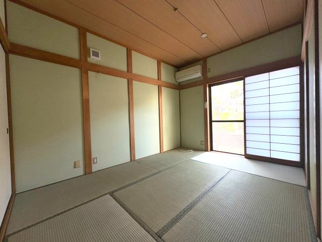 青葉丘戸建の和室