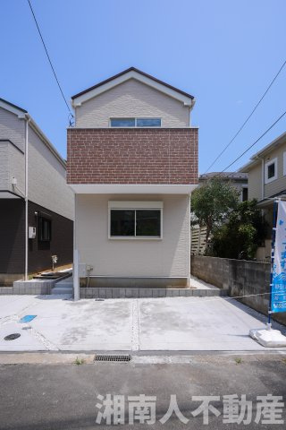 藤沢市片瀬２丁目５－５新築戸建て