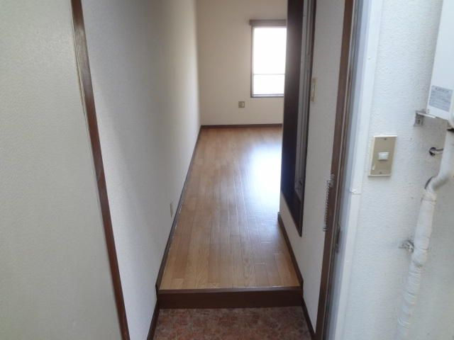 ハイムぺタルマの玄関