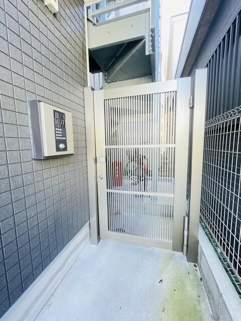 ベーネ平井のエントランス