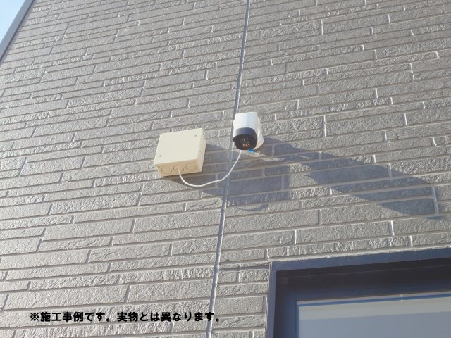 クレイドルガーデン高松市上林町第２◇耐震等級３取得の地震に強いオール電化住宅です！の防犯設備|完成予想図
屋外に設置された防犯カメラは、不審者や犯罪者への犯罪抑止と侵入者をいち早く察知し、犯行を未然に防ぐ効果に期待できます(^^♪
