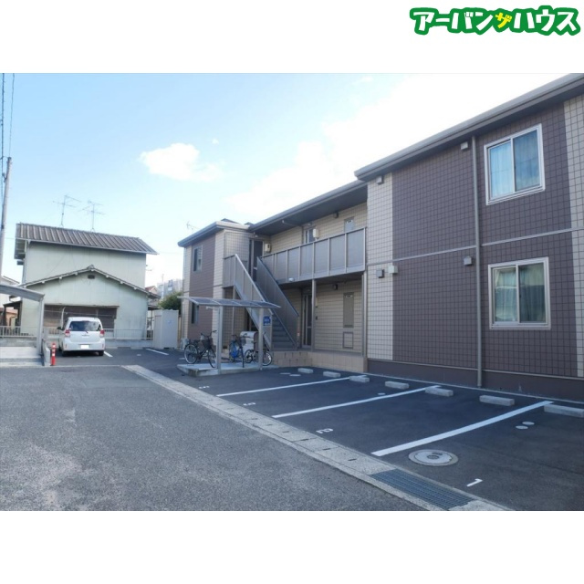アルカ・ソラーレVの玄関