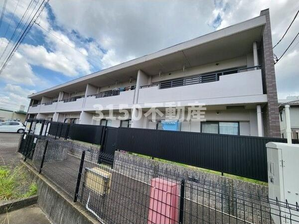 本郷マンションの外観