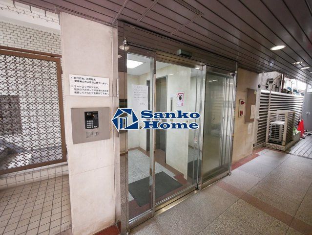 スカイノブレ御徒町のロビー