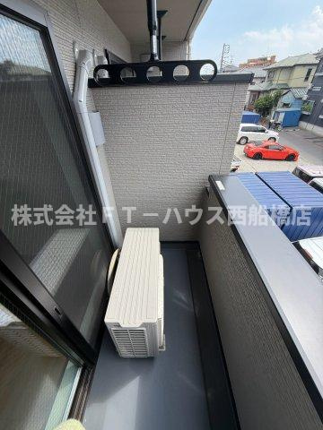 ＭＥＬＬＡＳ浦安のバルコニー