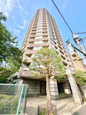 西早稲田シティタワーの外観|2026.07.30撮影

現地ご見学希望・資料請求などお気軽にお問い合わせ下さい！
03-5990-5201