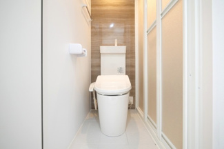 【トイレ】 | エクセレント中道 | 落ち着いた色調のトイレです