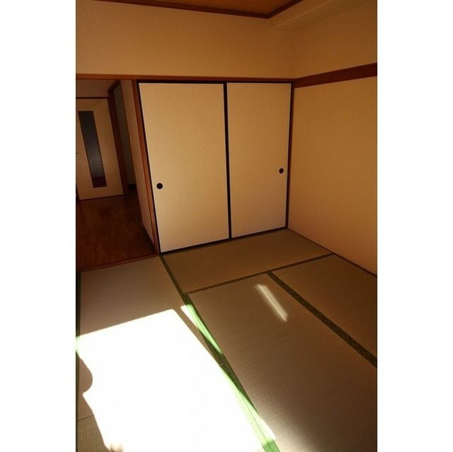 第2野々下マンションの和室