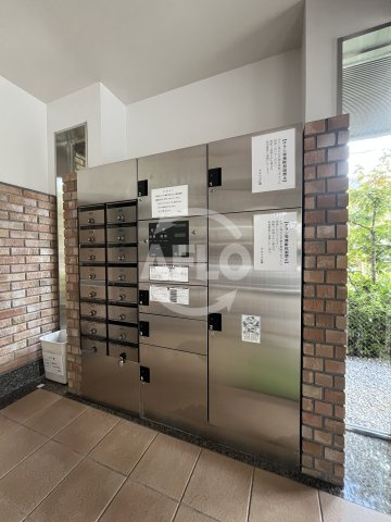 アルシェ江坂の設備|アルシェ江坂　宅配ボックス
