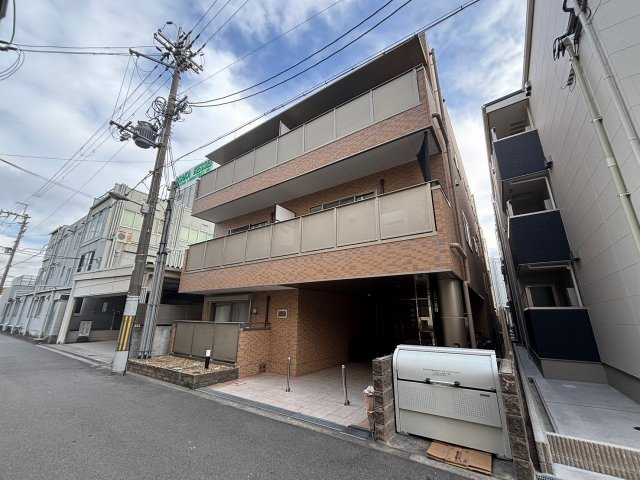 タイズコートクニジマ