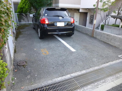 【駐車場】 | フラッツ・イケベ