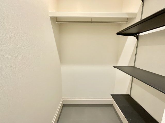 市川市曽谷４丁目の収納|建築施工例