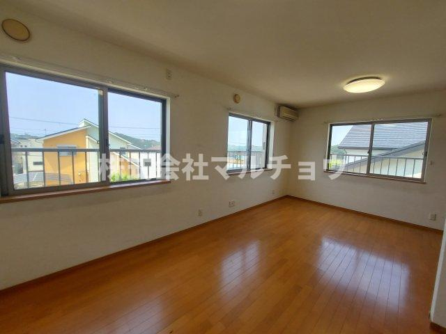 城山台戸建ての子供部屋|子供のお昼寝に使えるお部屋です